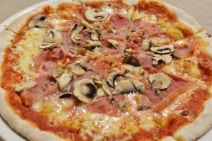 Prosciutto e funghi